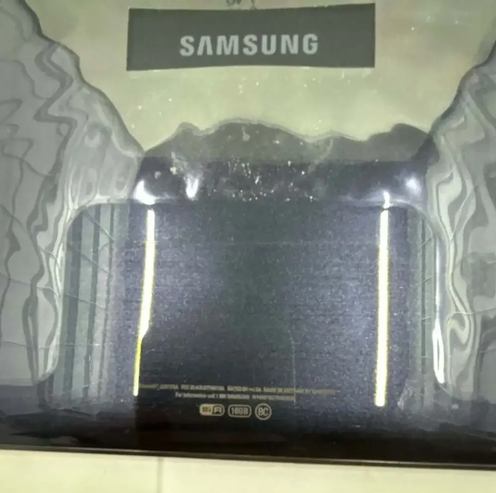 Samsung Galaxy Note 10.1 GT-N8013 16GB Wi-Fi Tablet
